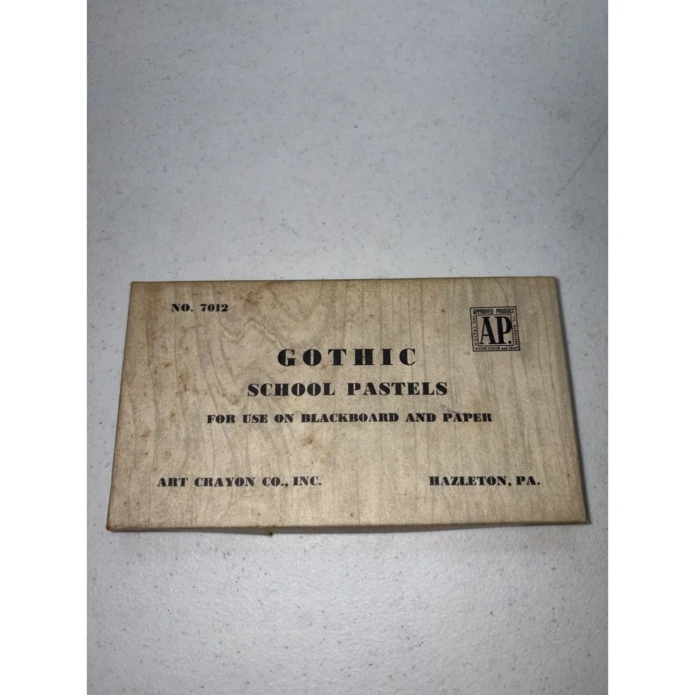Vintage Gothic School Pastels No. 7012 Art Crayon Co Hazleton PA Box Set USA